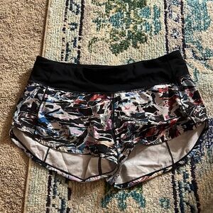 Lululemon Speed Up Shorts Sz 4